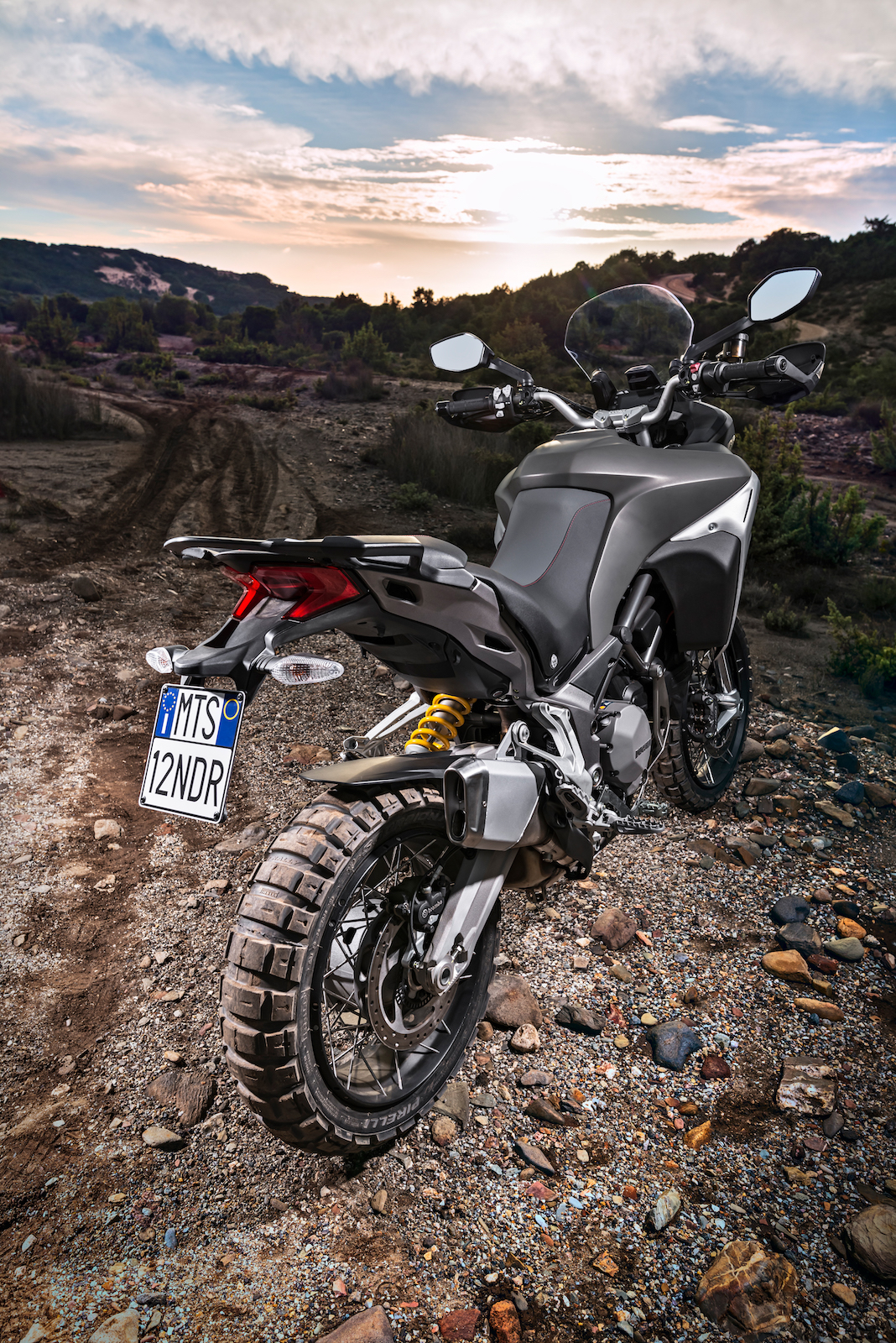 11-10 MULTISTRADA1200 ENDURO.jpeg