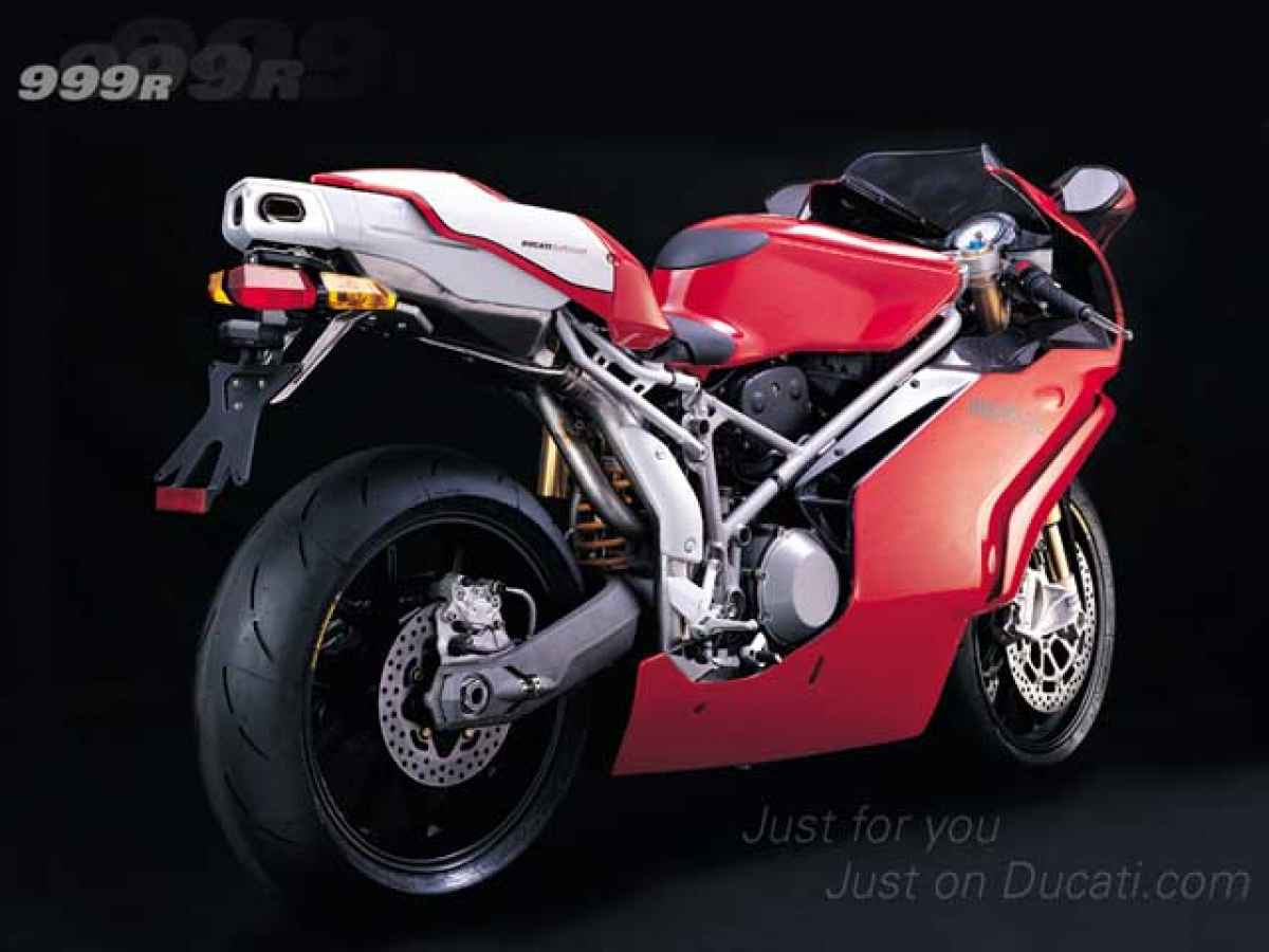 122_999r_Rear34zoom+2003_Ducati_999R+Right_Side_Rear_View.jpg