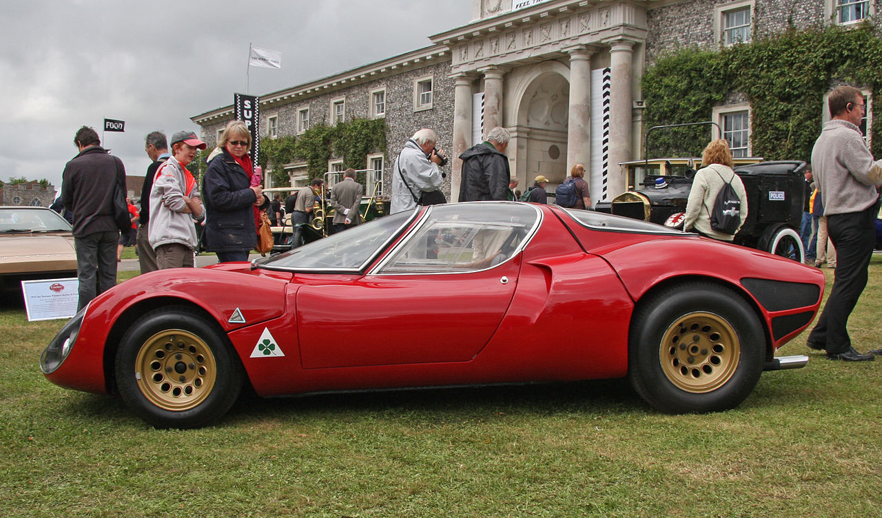 1280px-Alfa_Romeo_Tipo_33_Stradale_Side.jpg