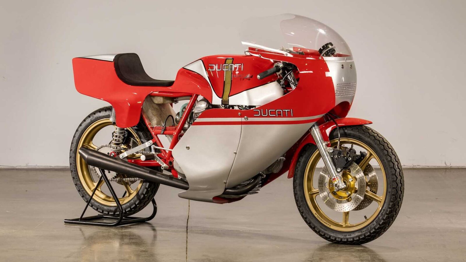 1978-ducati-ncr-900.jpg