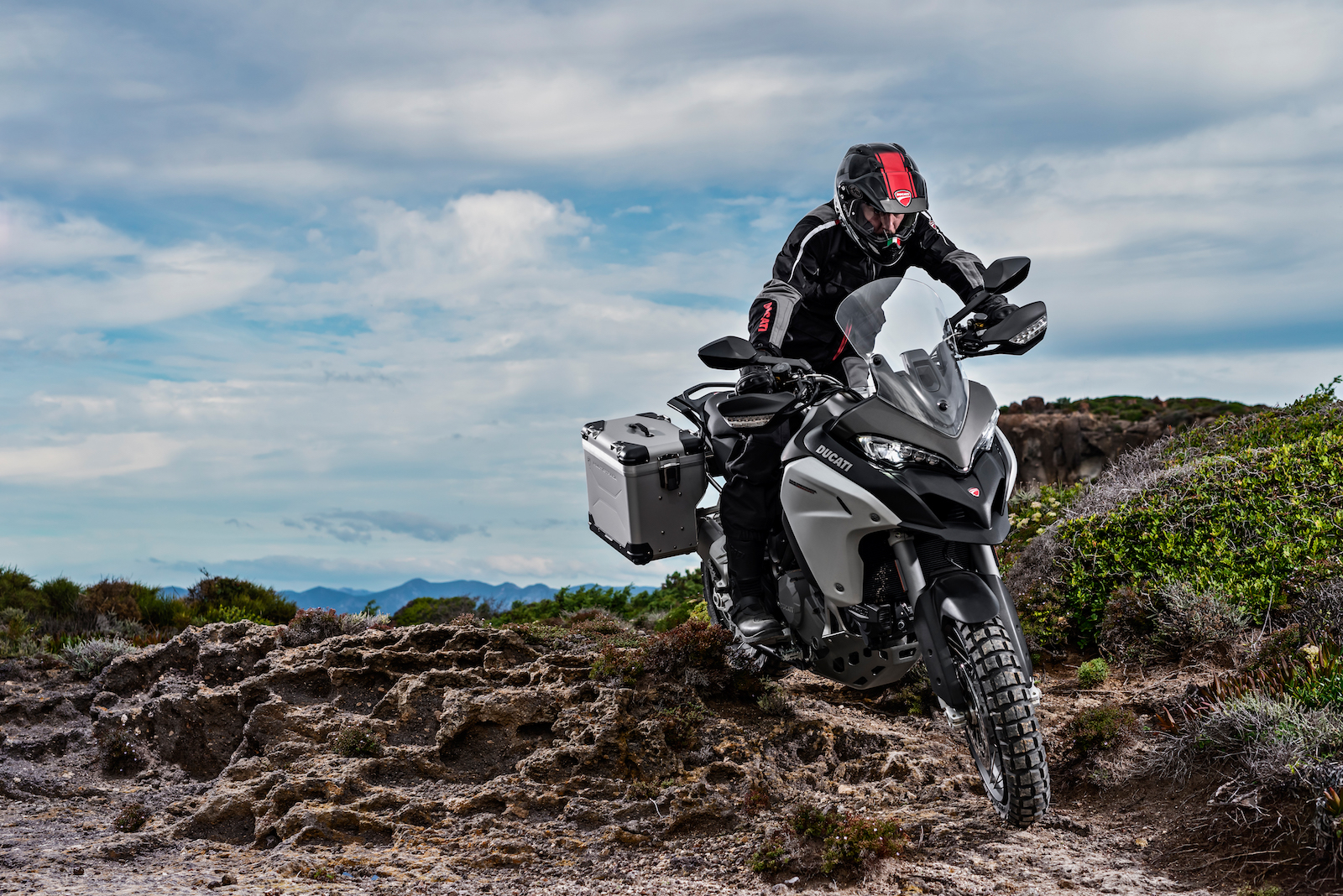 2-19 MULTISTRADA1200 ENDURO.jpeg