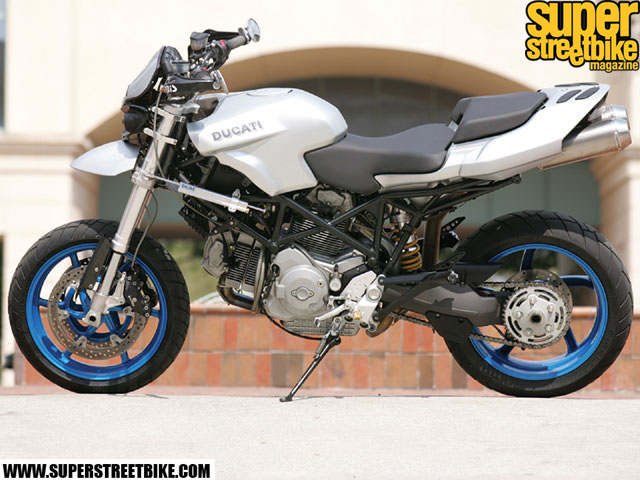 2004-Ducati-Multistrada-Tuning-1.jpg