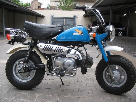 200612062131100.Honda Z50J.jpg