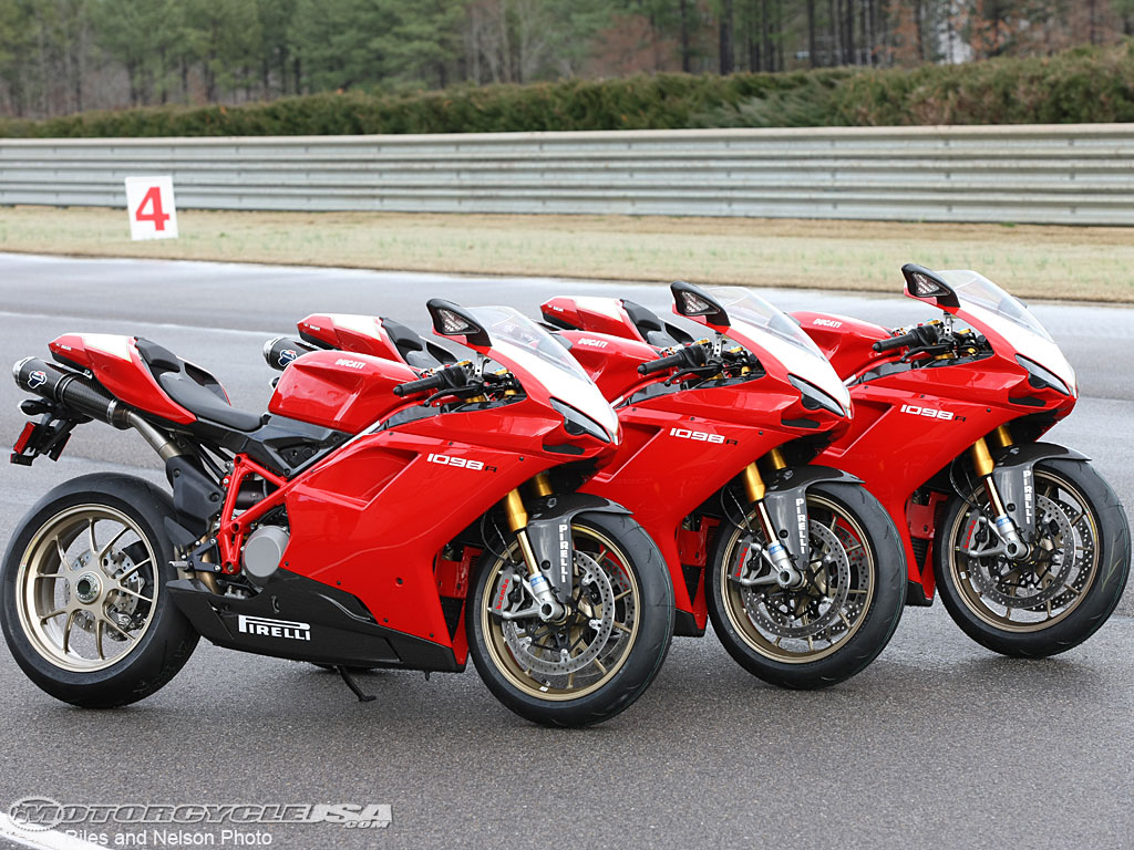 2008_Ducati_1098R_s12.jpg