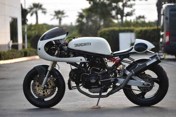 20180412-1993-ducati-900ss-custom-left-outdoor-730x485.jpg