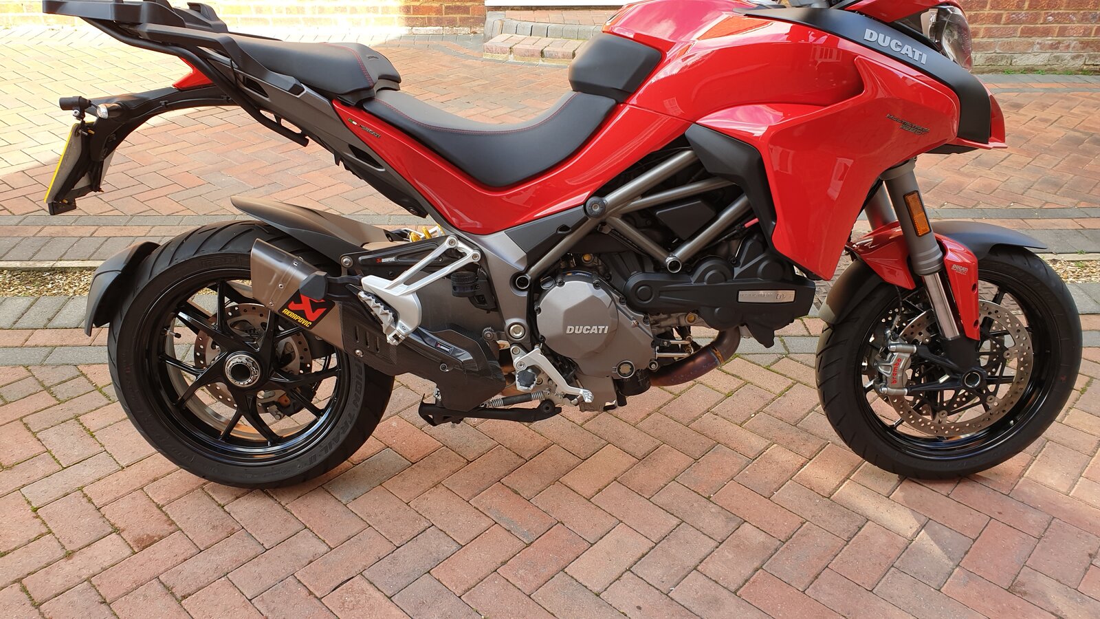 Ducati deals multistrada akrapovic