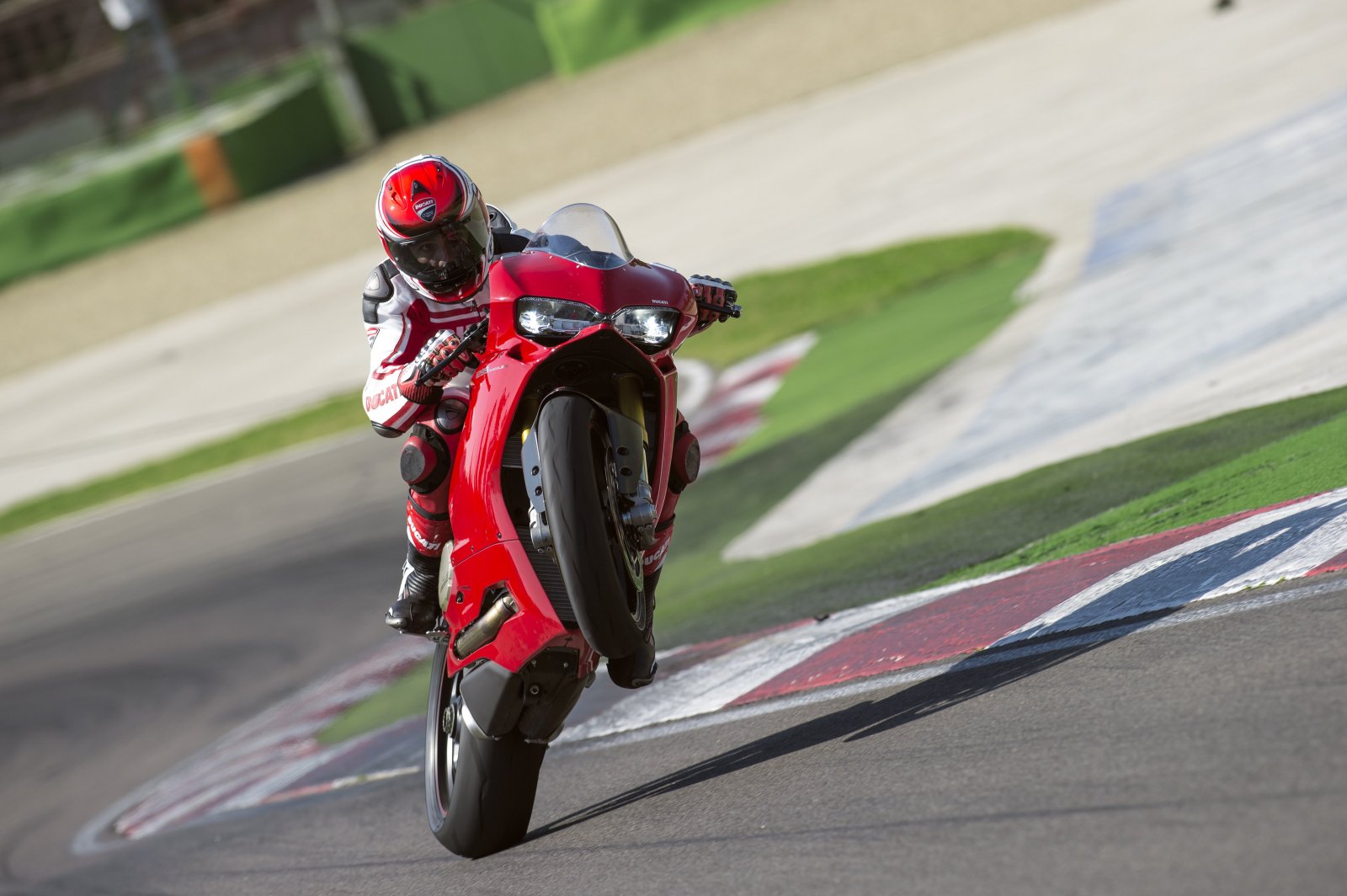 26-34 1299 PANIGALE S.jpg