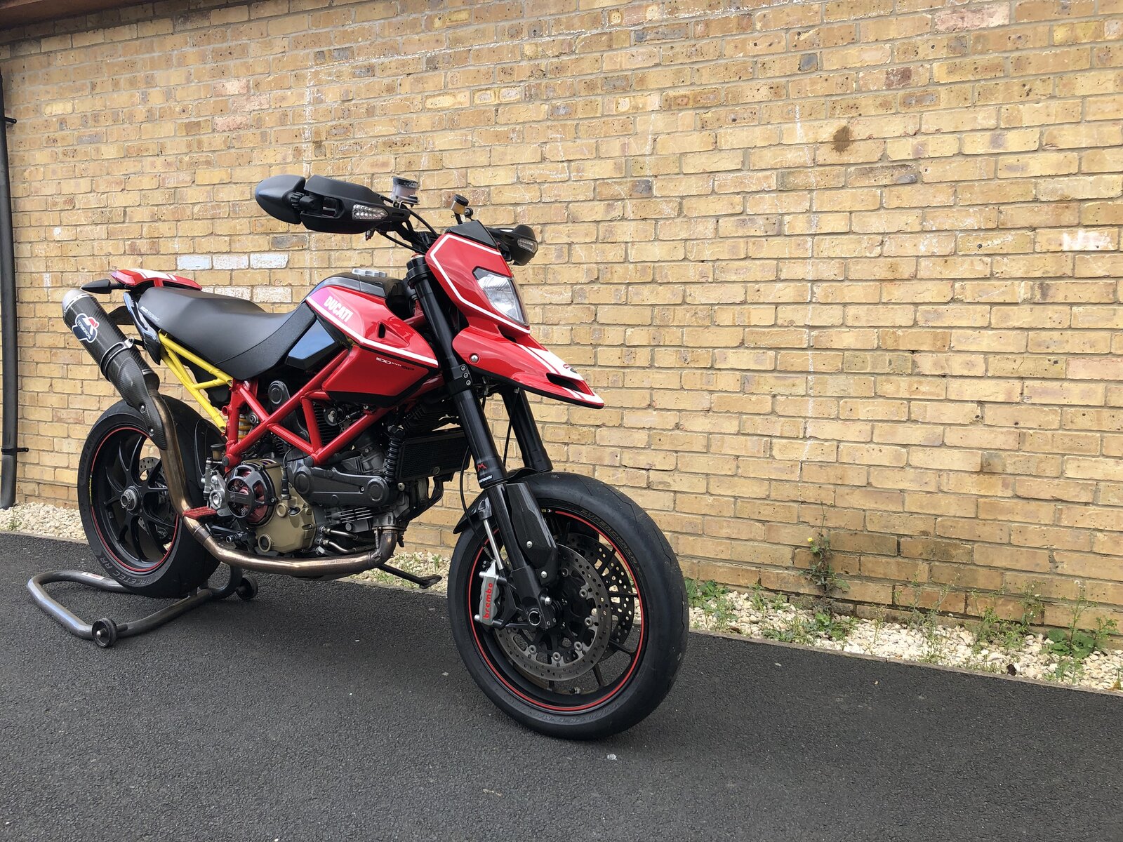 For Sale 2011 Hypermotard 1100 Evo Sp Ducati Forum