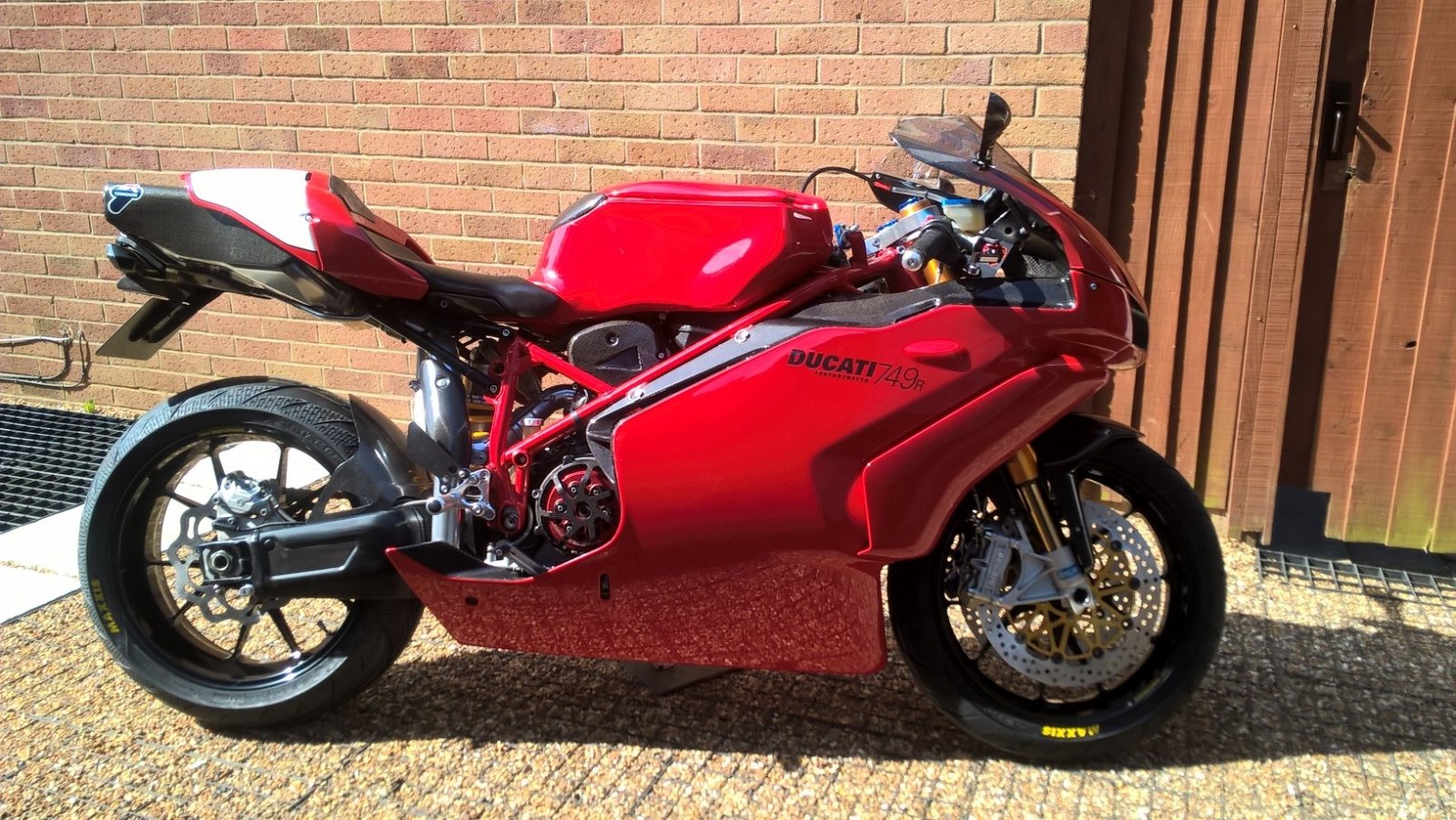 749r recent 1.jpg