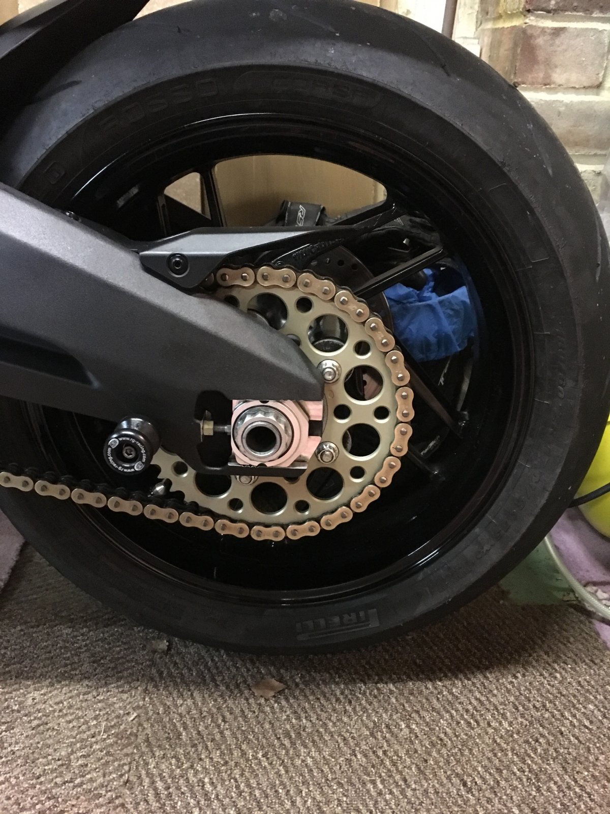 Panigale 899 Cush drive/rear sprocket Question