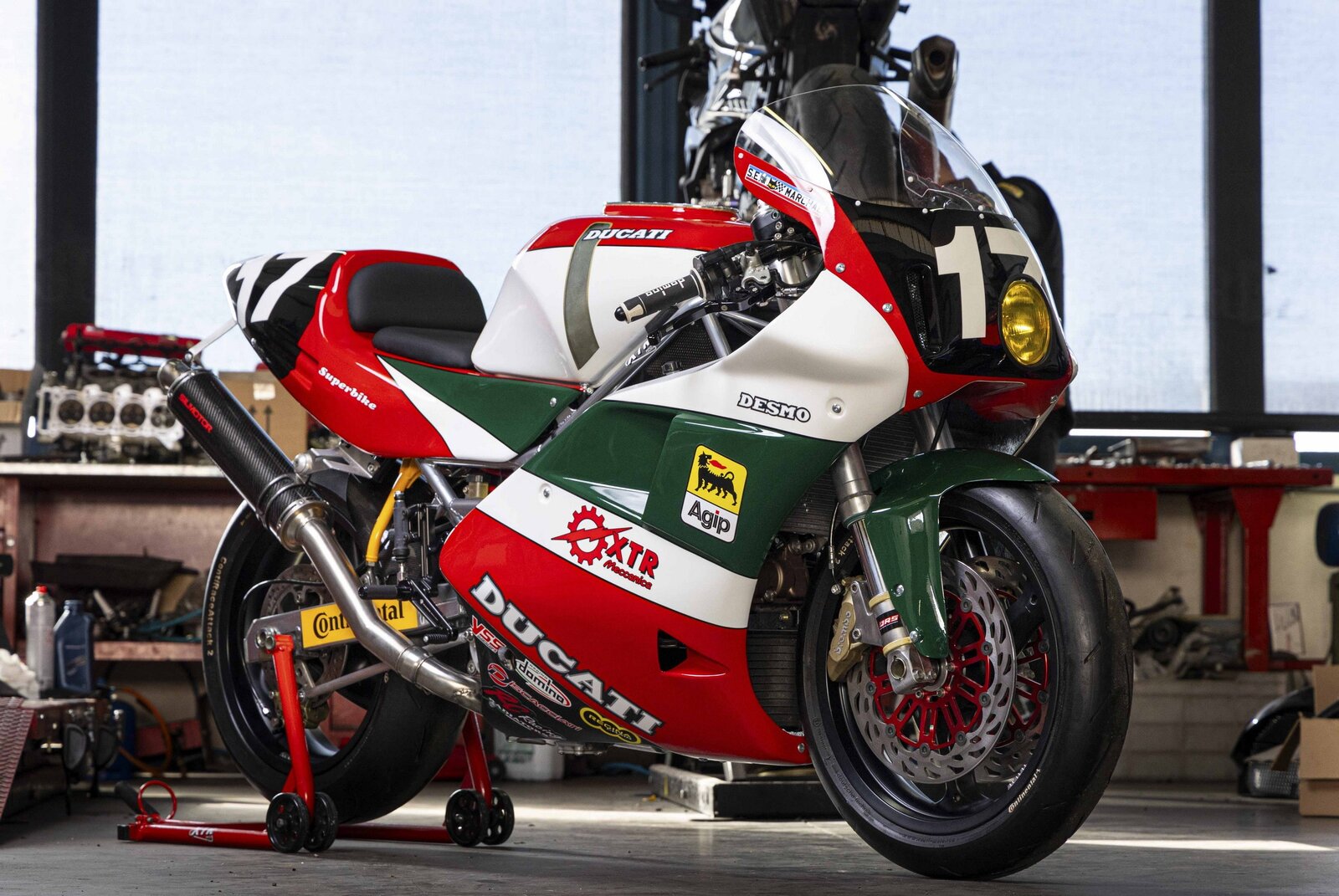 851-inspired-tricolore-is-a-custom-ducati-monster-more-complex-than-most-228780_1.jpg