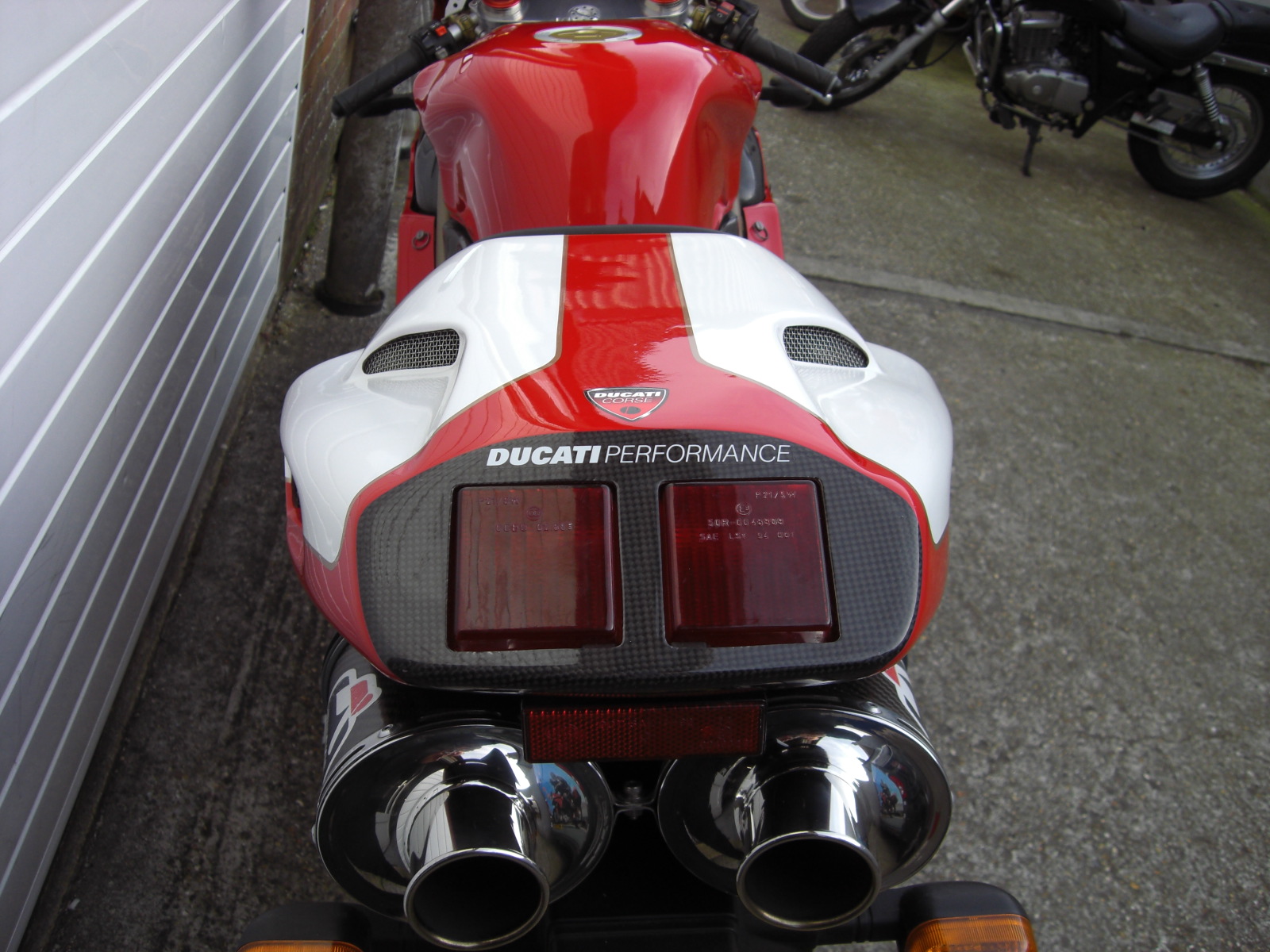 996 Ducati 007.jpg