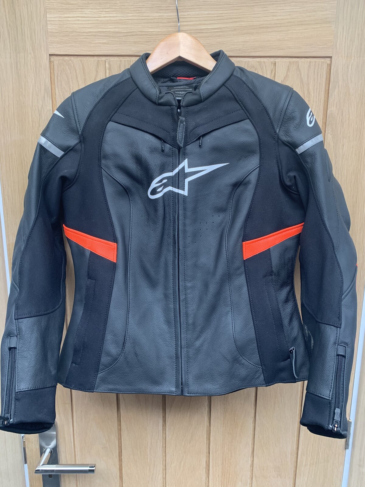 For Sale - Alpinestars Stella Leather Jacket | Ducati Forum