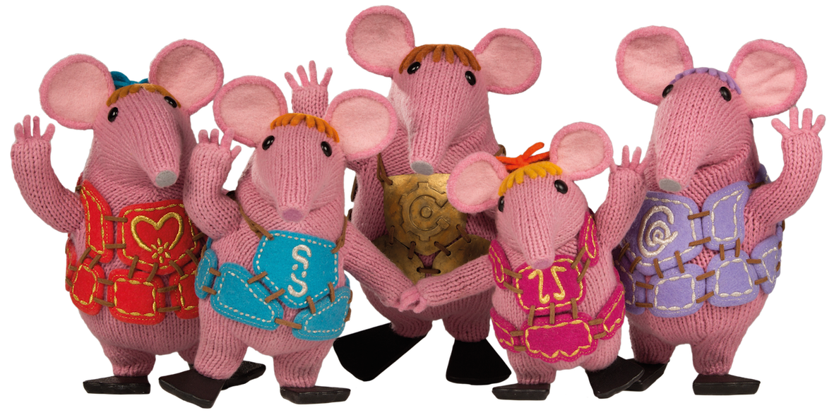 CLANGERS_PHOTO_GROUP_04-SMALL.png