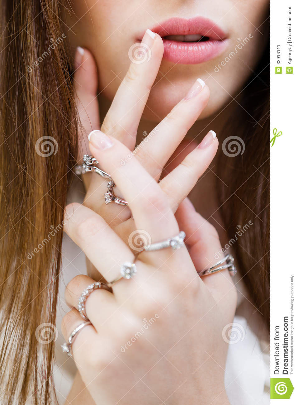 close-up-shot-female-hands-rings-concept-wealth-luxurious-life-33916111.jpg