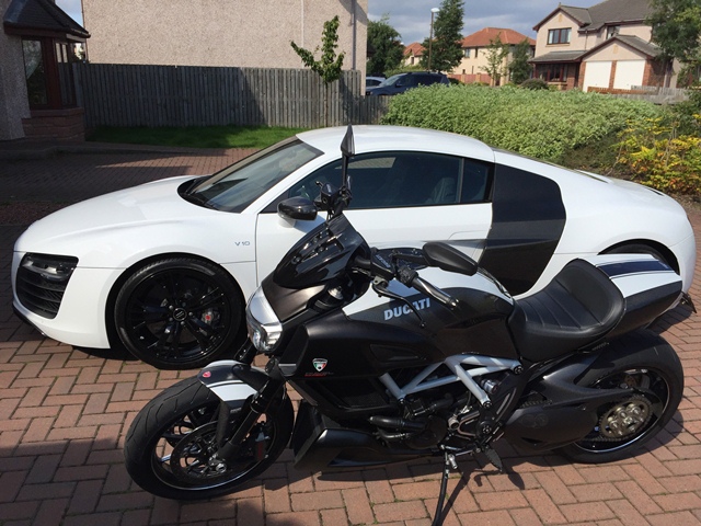 Diavel and r8 (1).jpg