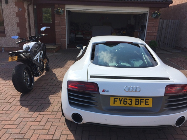 Diavel and r8 (2).jpg