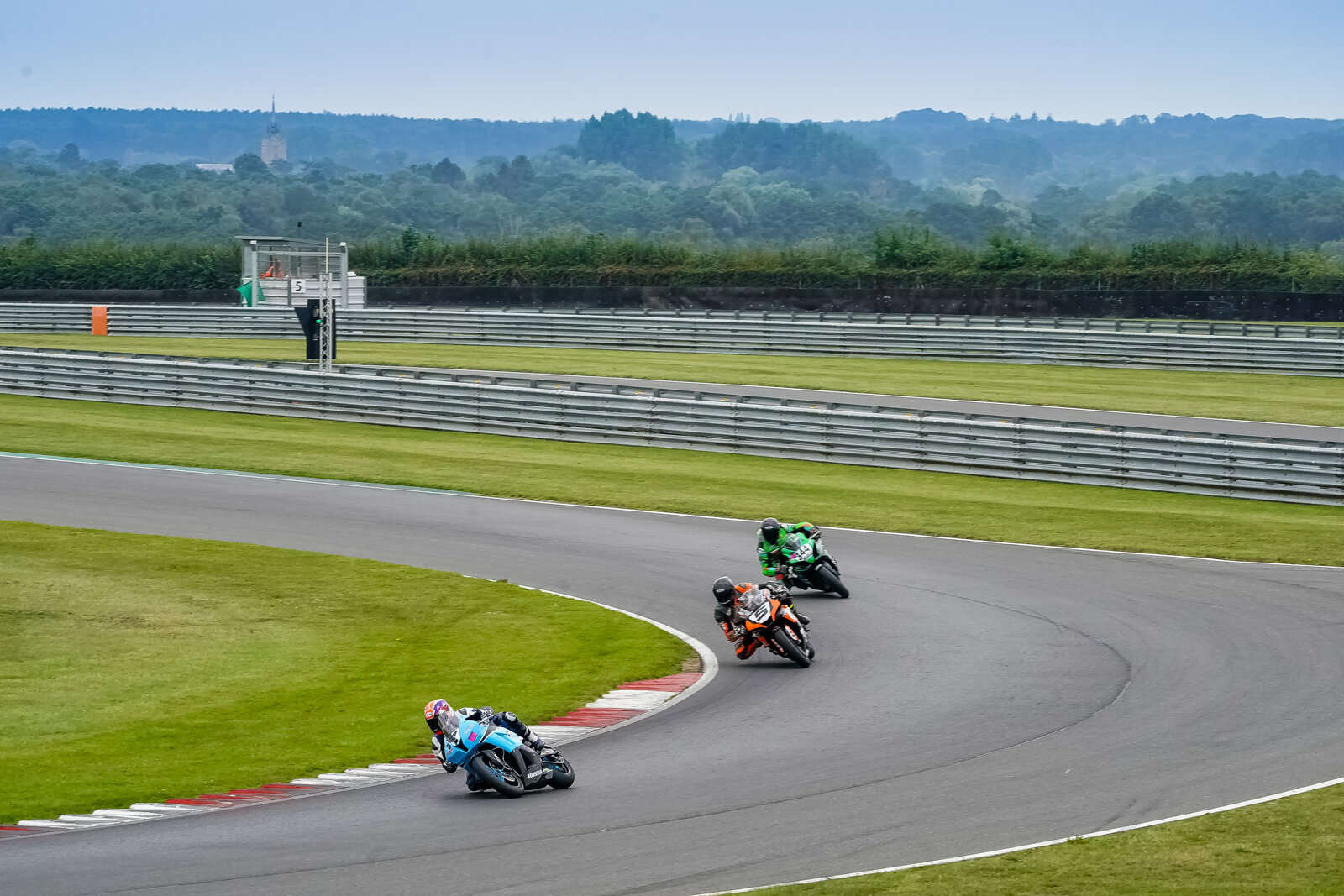 downloadl_210821_9028_snetterton.jpg