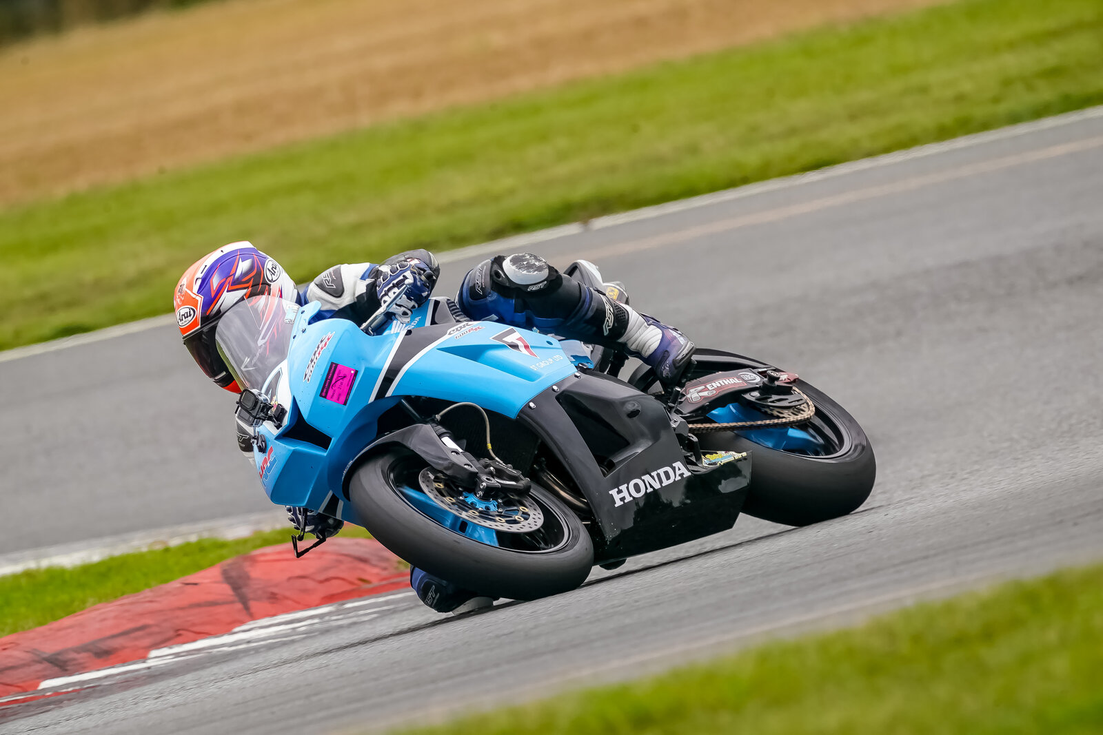 downloadl_210821_9231_snetterton.jpg