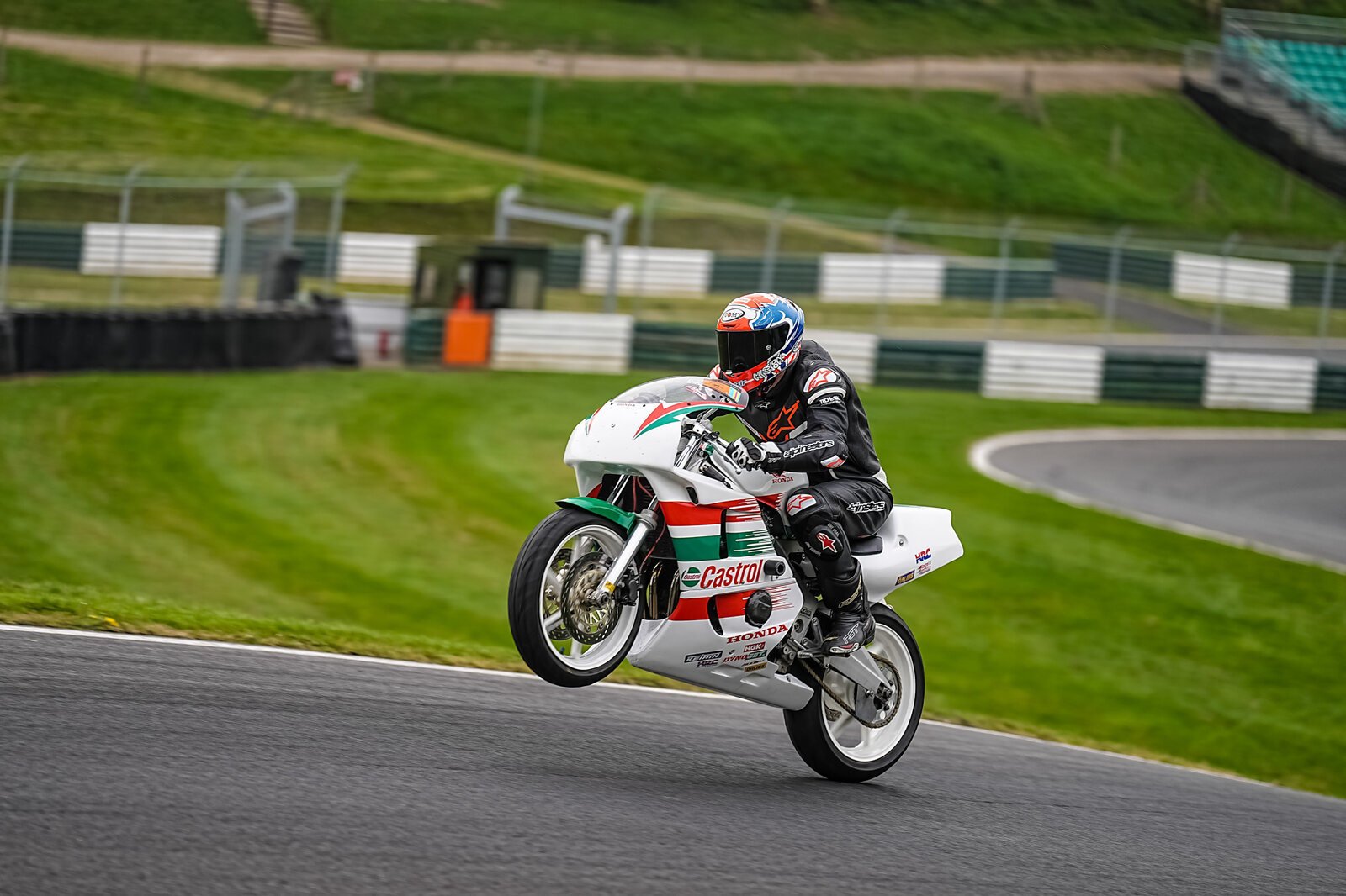 downloadz_040522_9613_cadwell.jpg