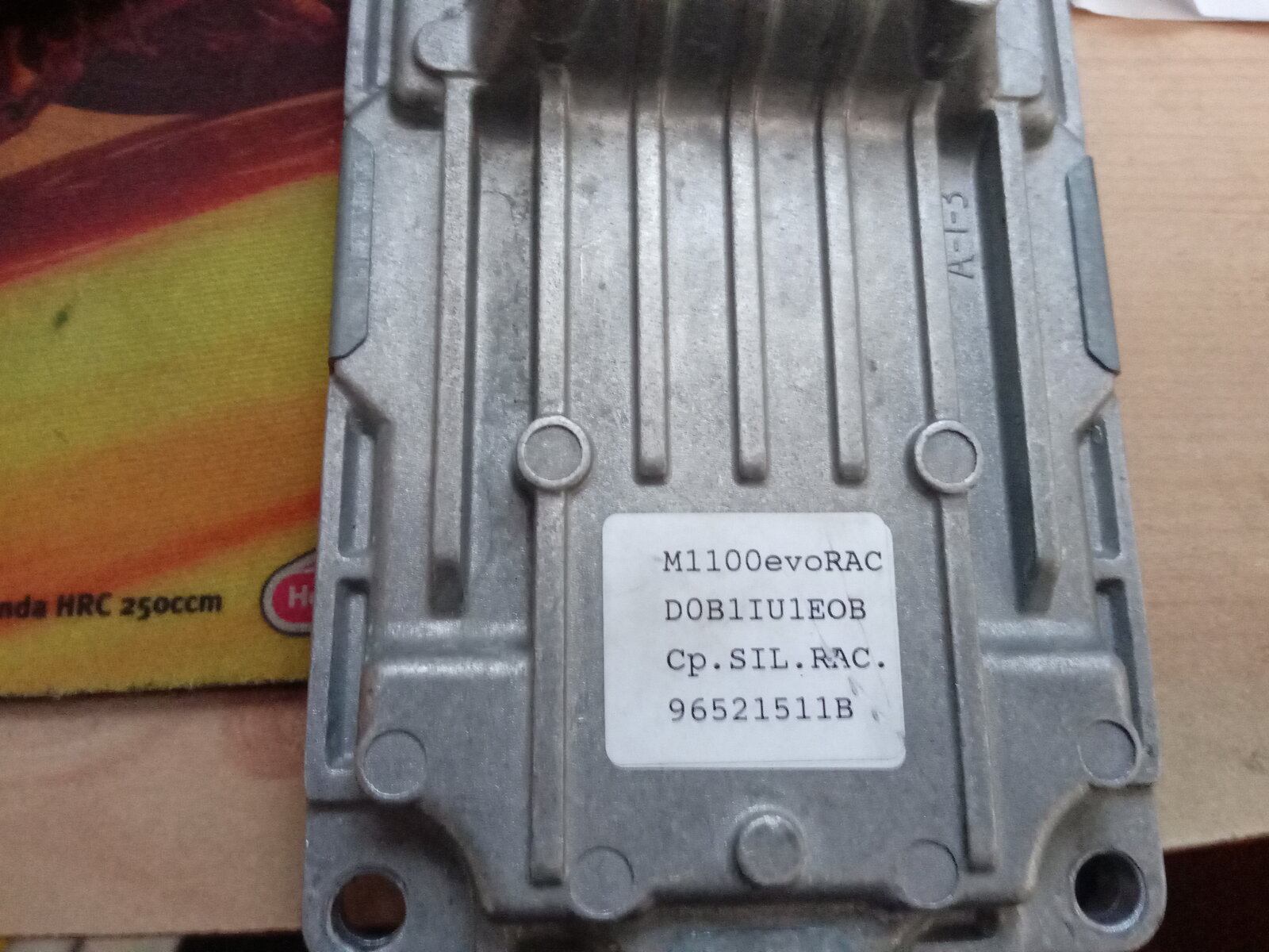 dp ECU 1100 004.jpg