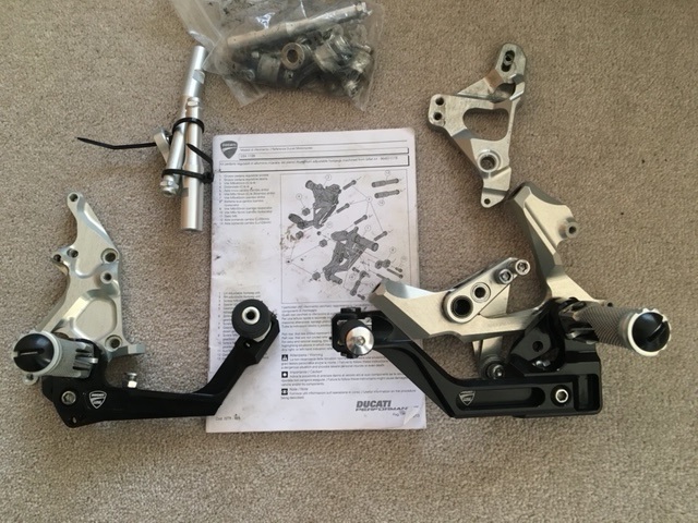 DP Panigale Rear Sets.jpg