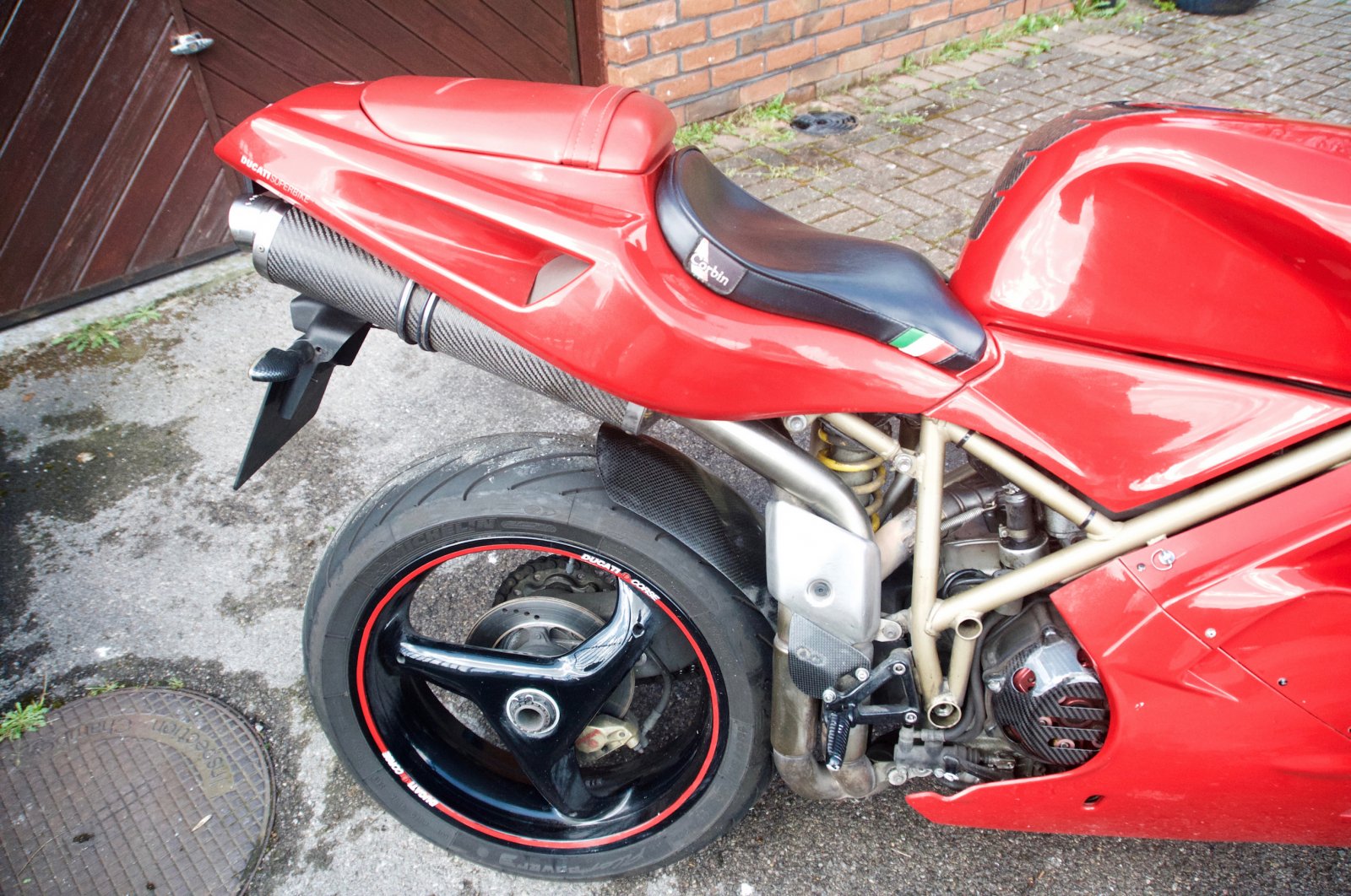 Ducati - 10.jpg