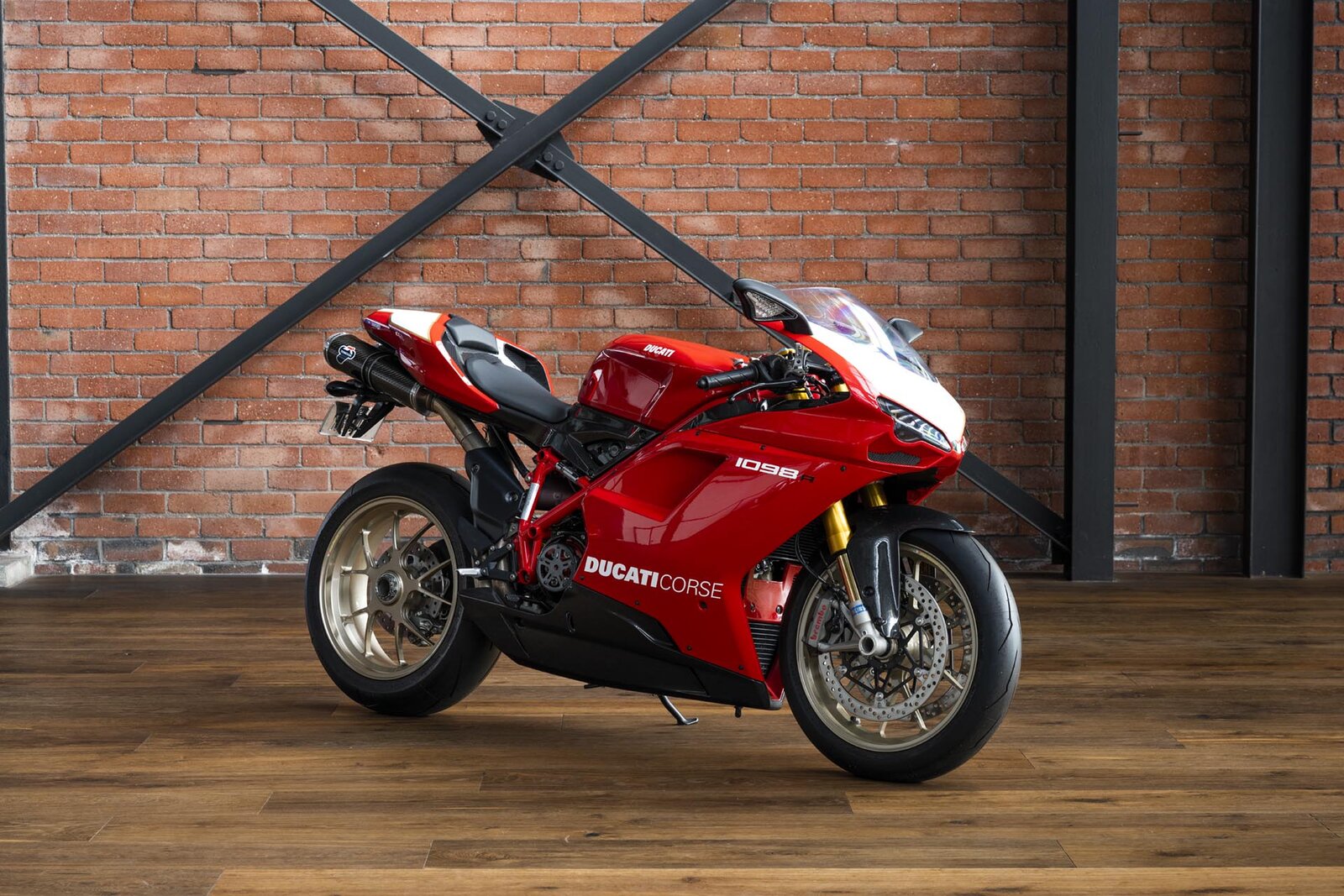 Ducati-1098R-1.jpg