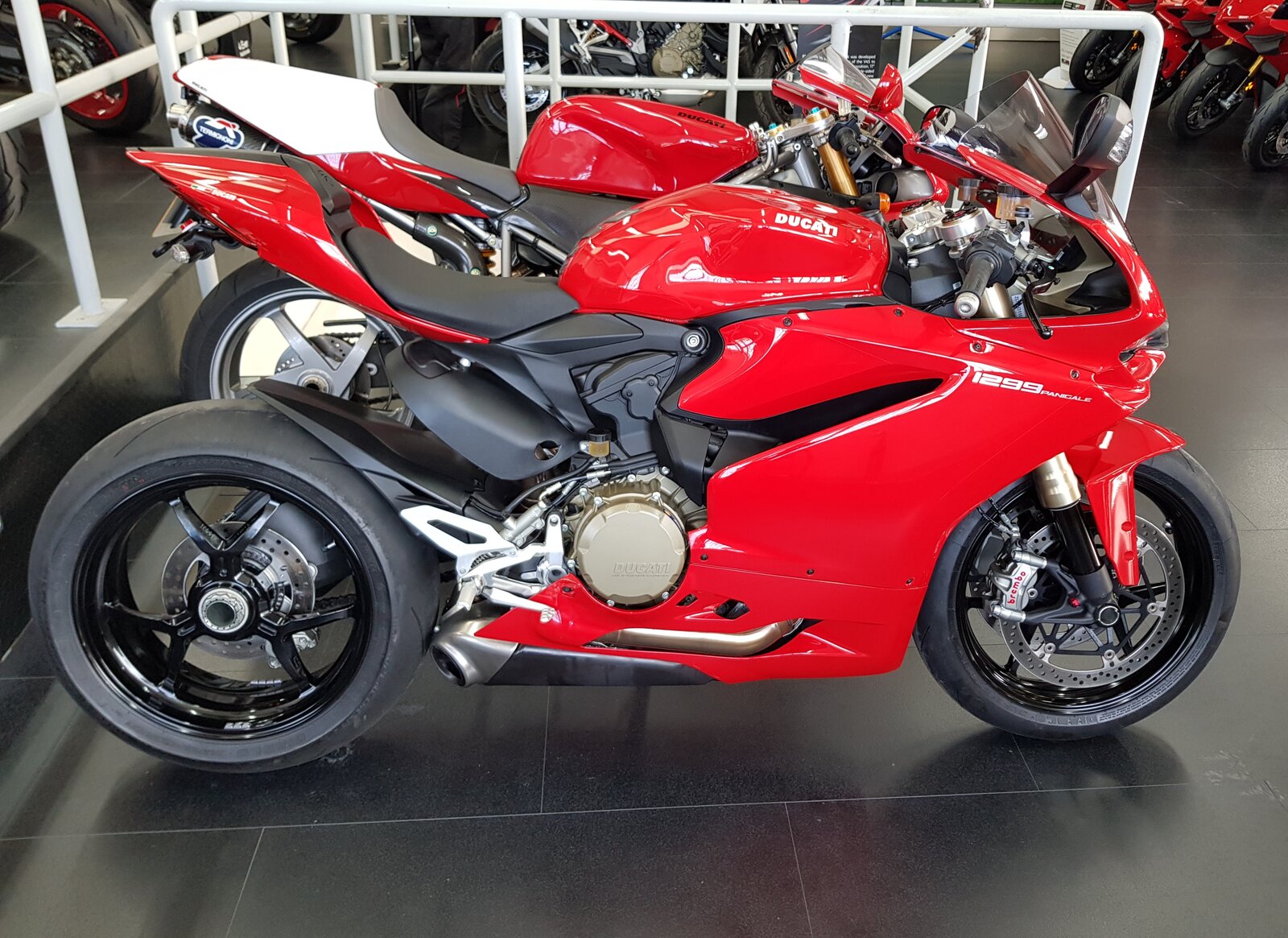 Ducati 1299.jpg