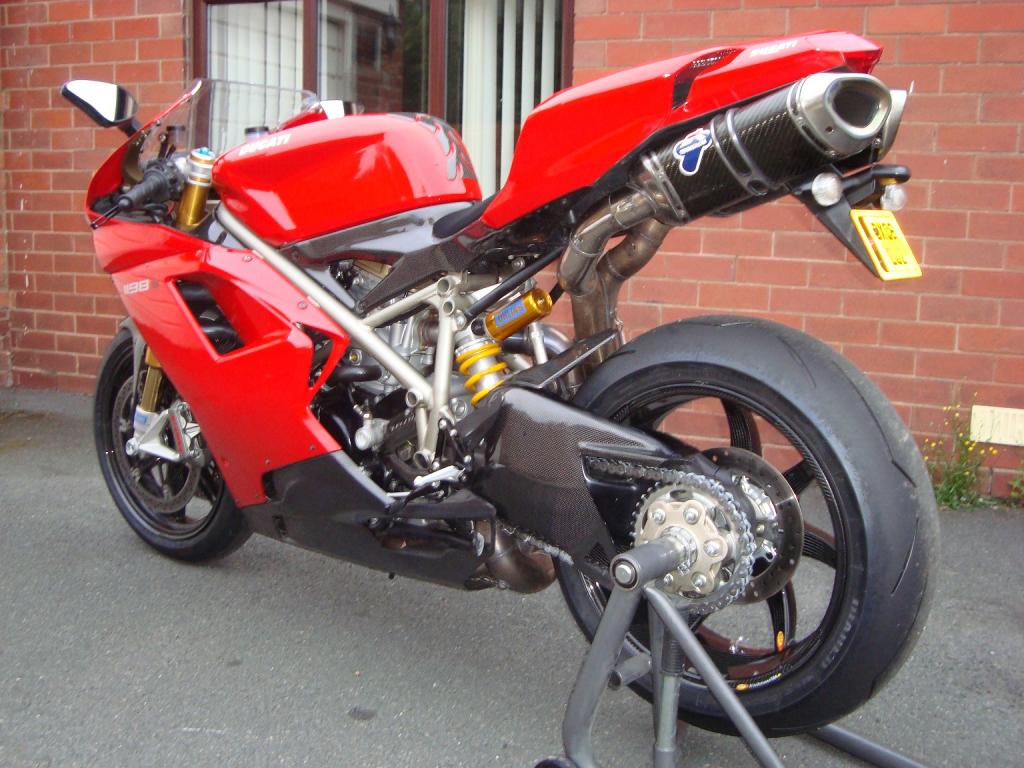 Ducati 2.jpg