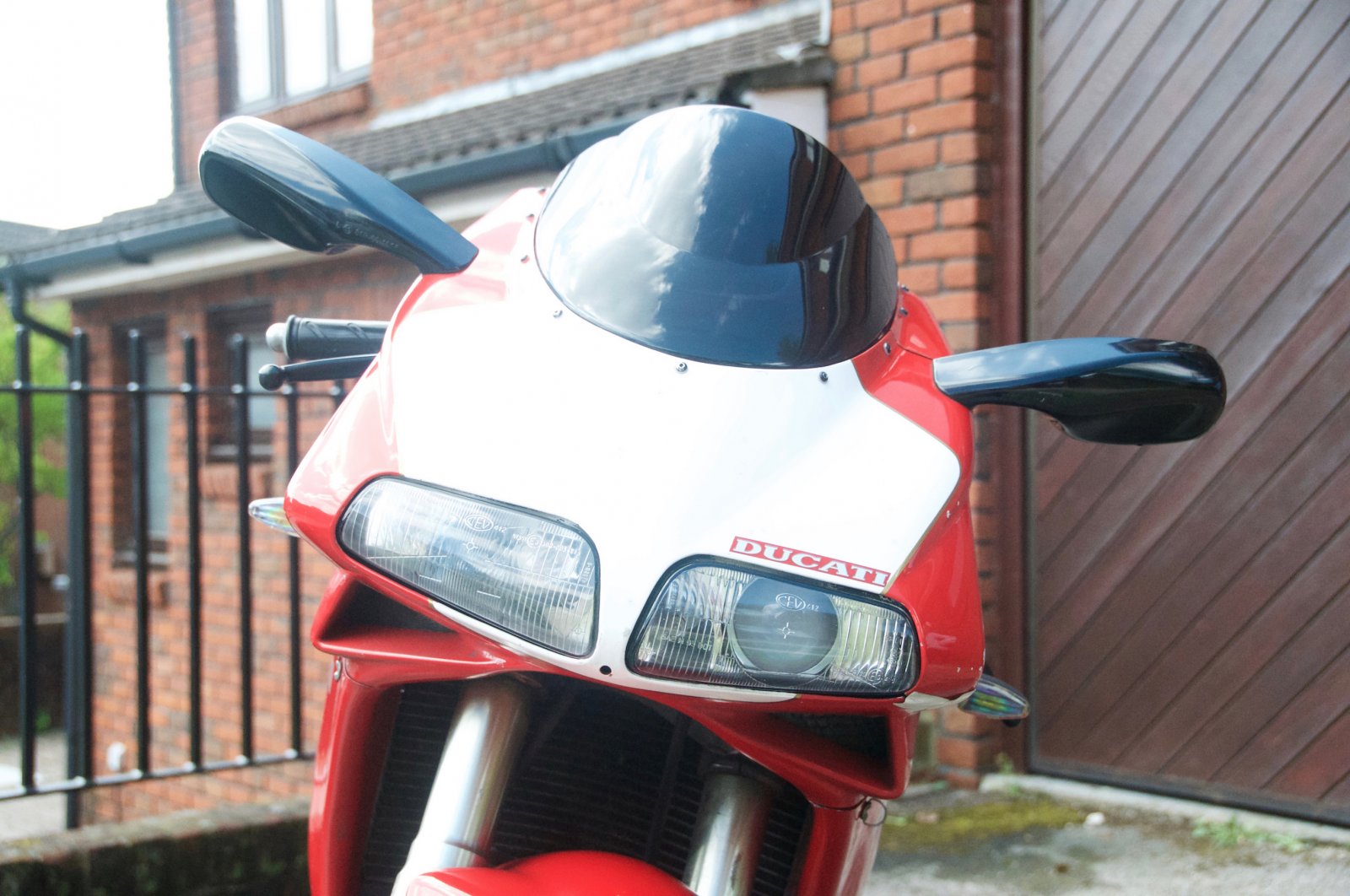 Ducati - 6.jpg