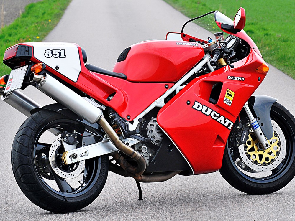 ducati-851-007.jpg