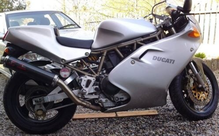 Ducati 900SS FE.png