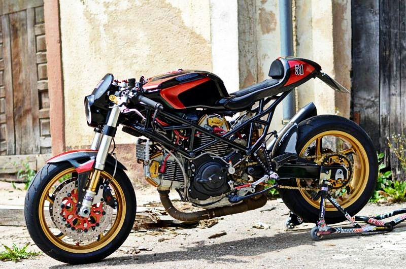 Ducati 900ss i.e. cafe racer ST2.JPG