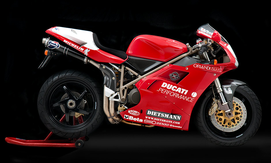 ducati-916-3.jpg