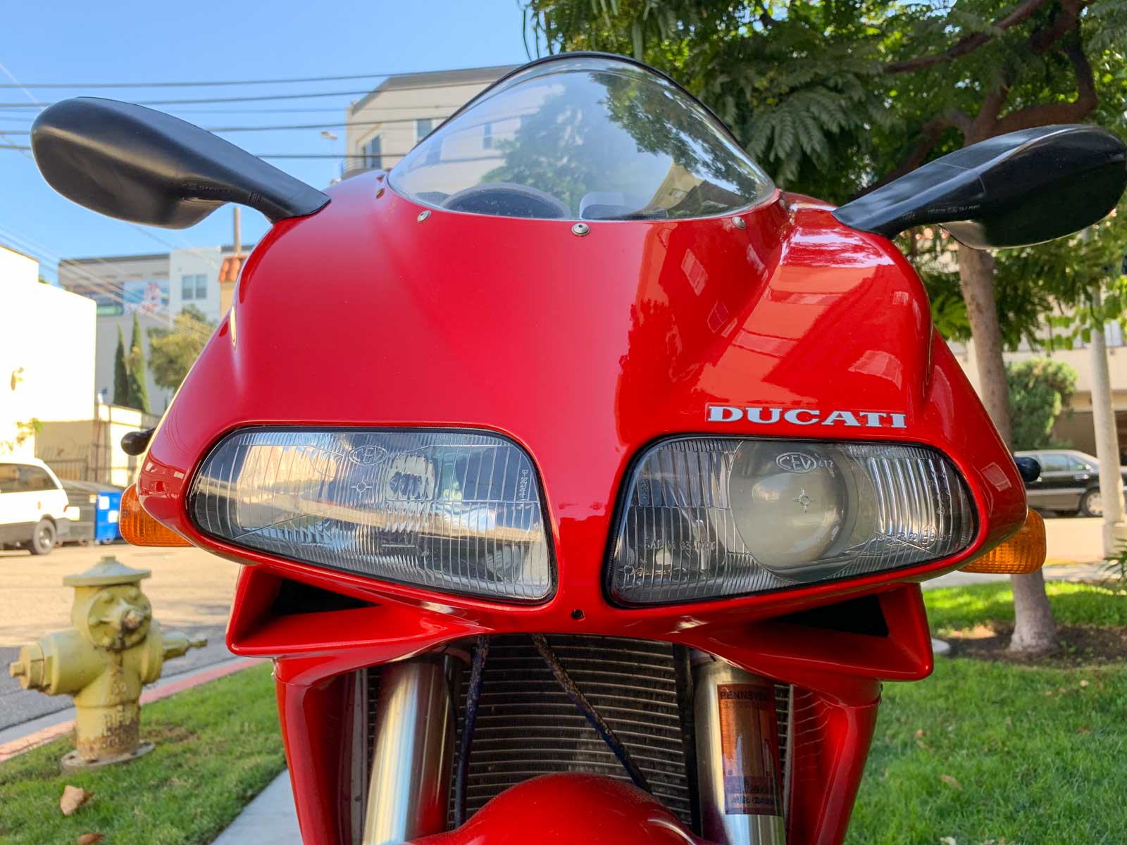 Ducati-916-Headlight.jpg