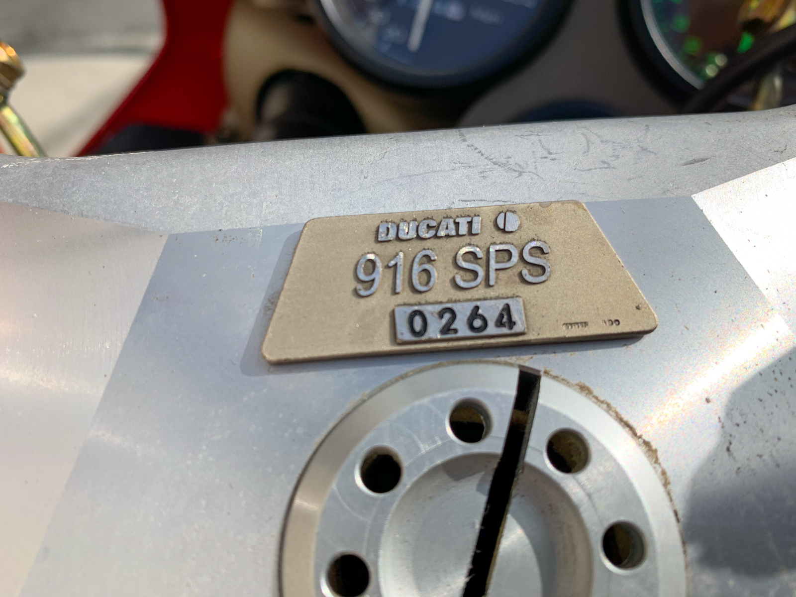 Ducati 916 SPS - Numbered Plaque-X3 (1).jpg