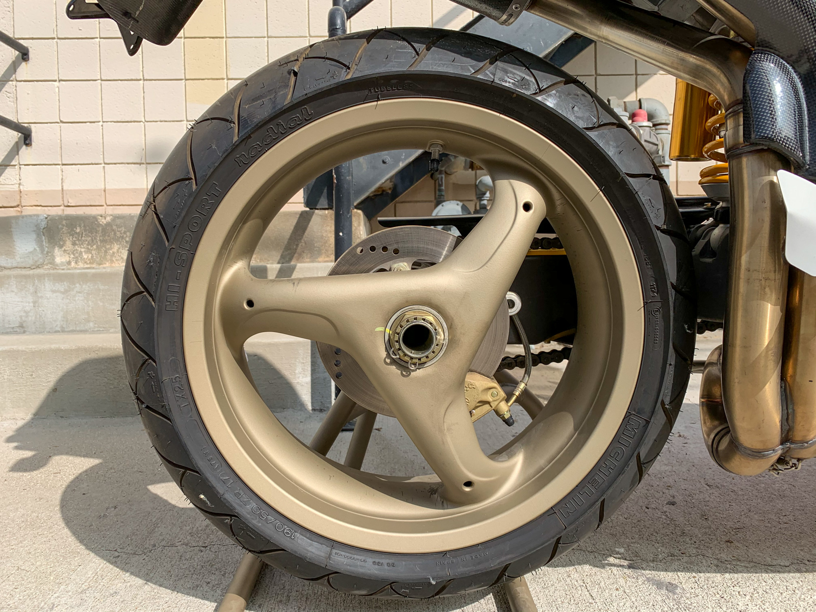 Ducati 916 SPS - Rear Wheel Right-X3.jpg