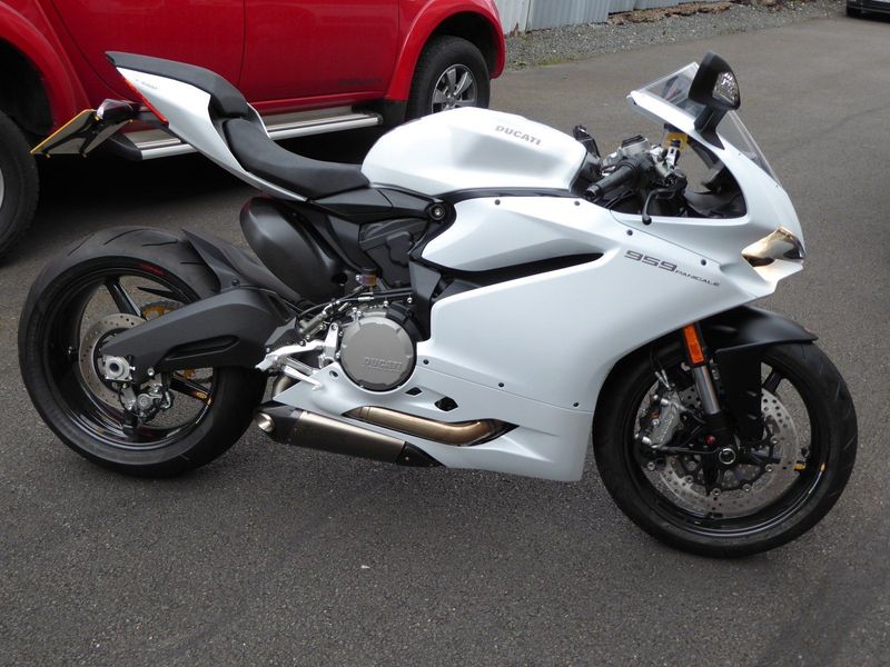 Ducati 959.jpg