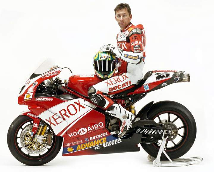 Ducati 999 F06 Team Xerox.jpg