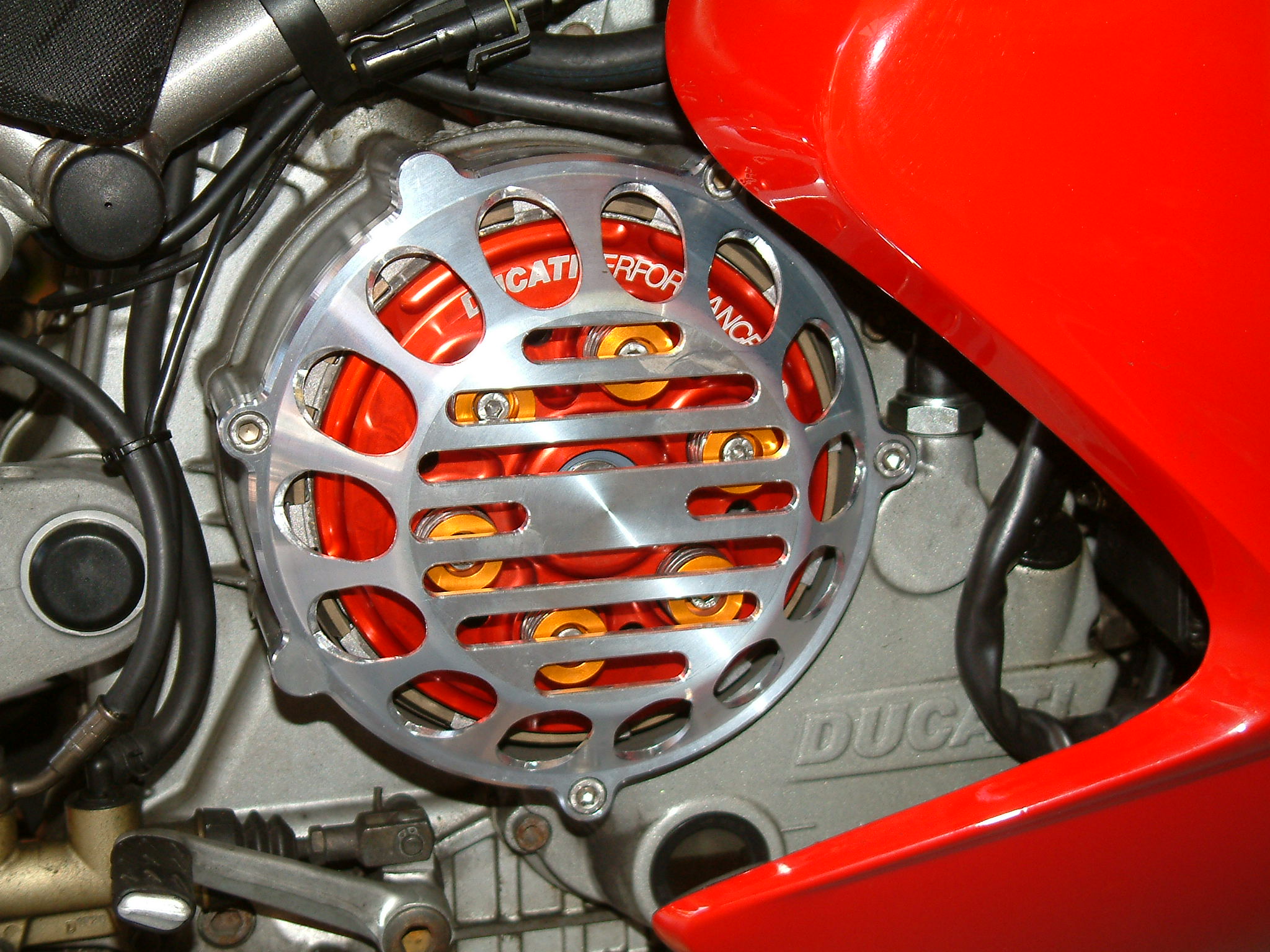 Ducati Clutch 2.JPG