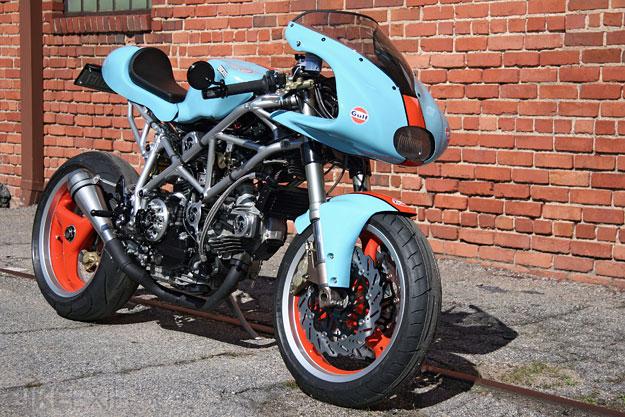 Ducati Gulf Oil cafe racer_1.JPG