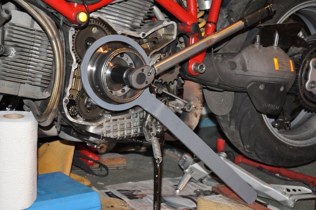 ducati lcok tool on a multi in finland martti.JPG