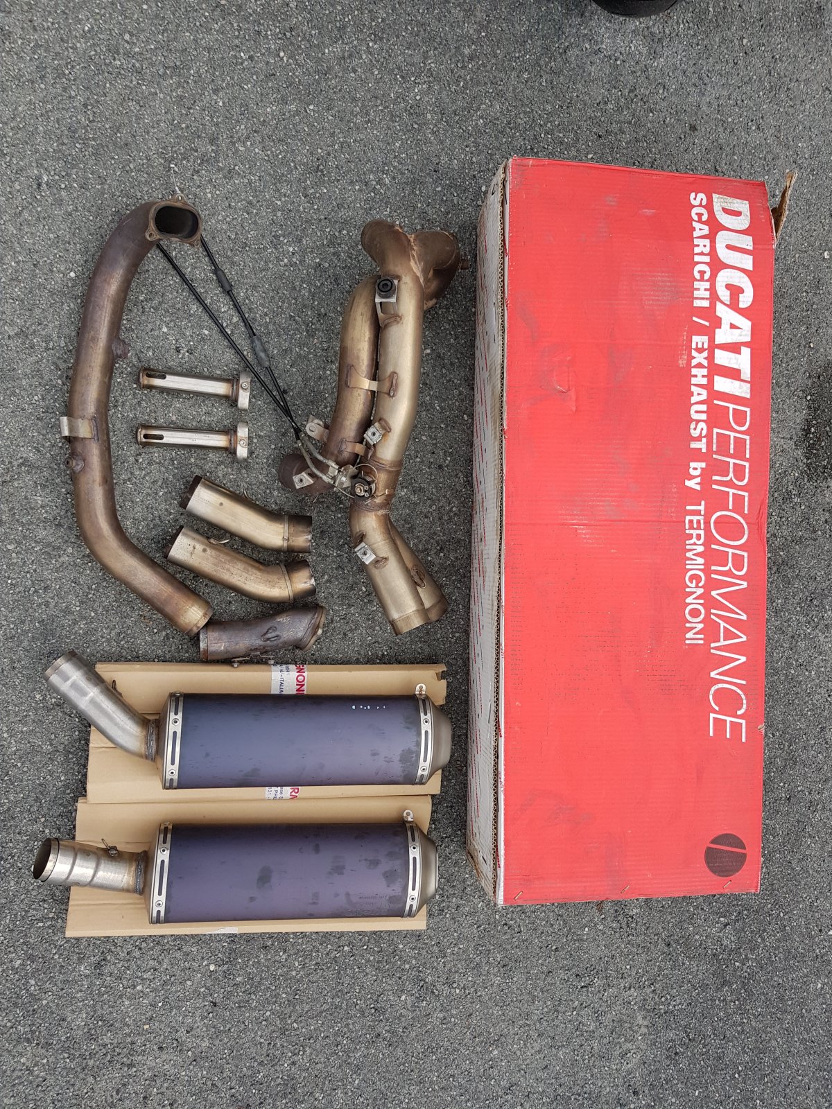 Ducatiexhaust4.jpg