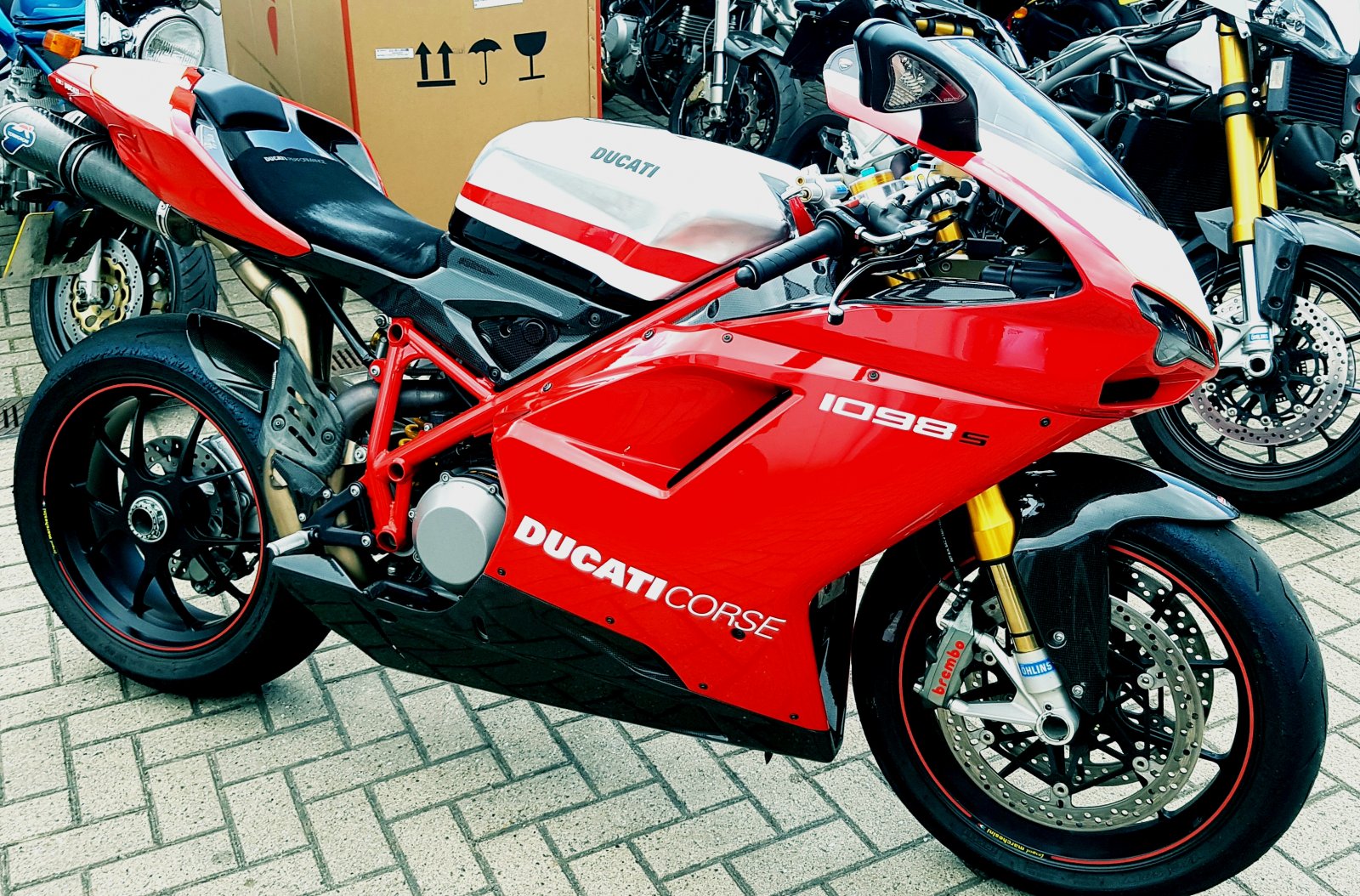 Ducatimoneyshot1.jpg