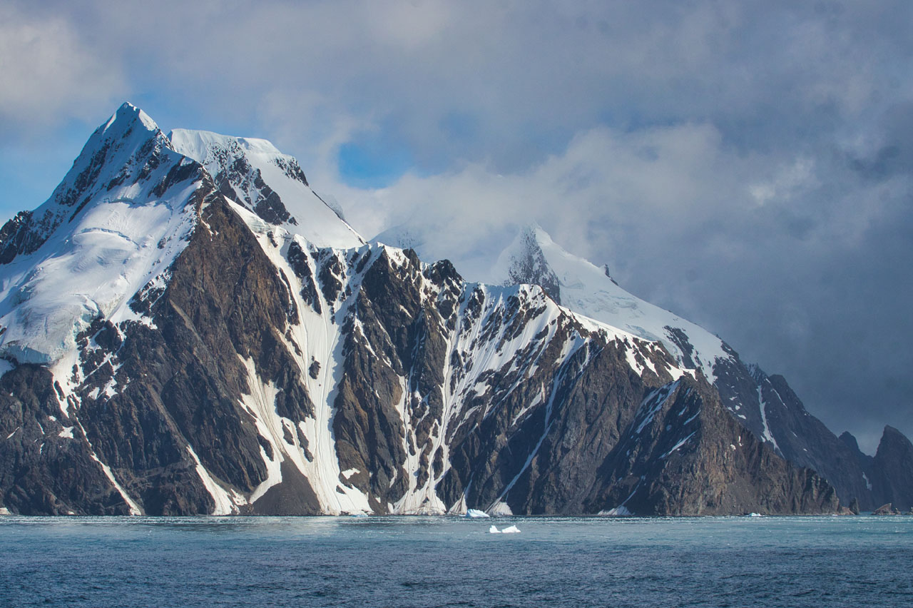 Elephant Island view.jpg