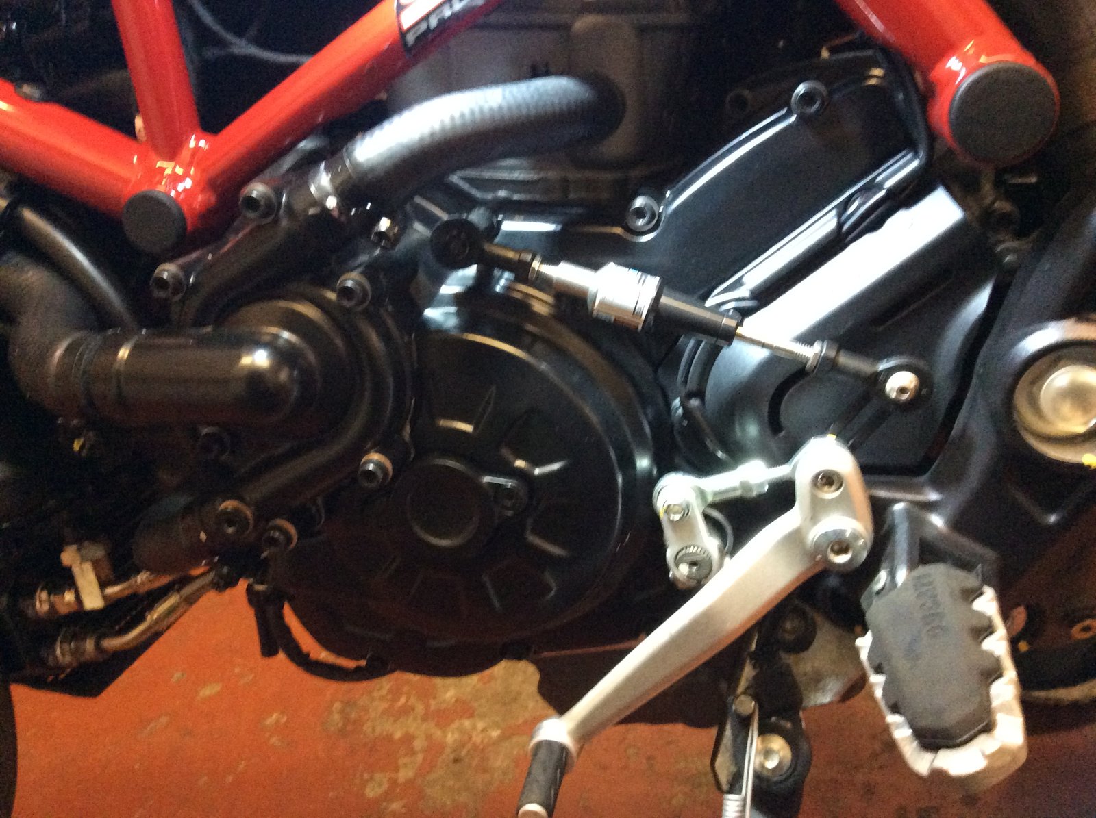 Ducati hypermotard 939 on sale sp quickshifter