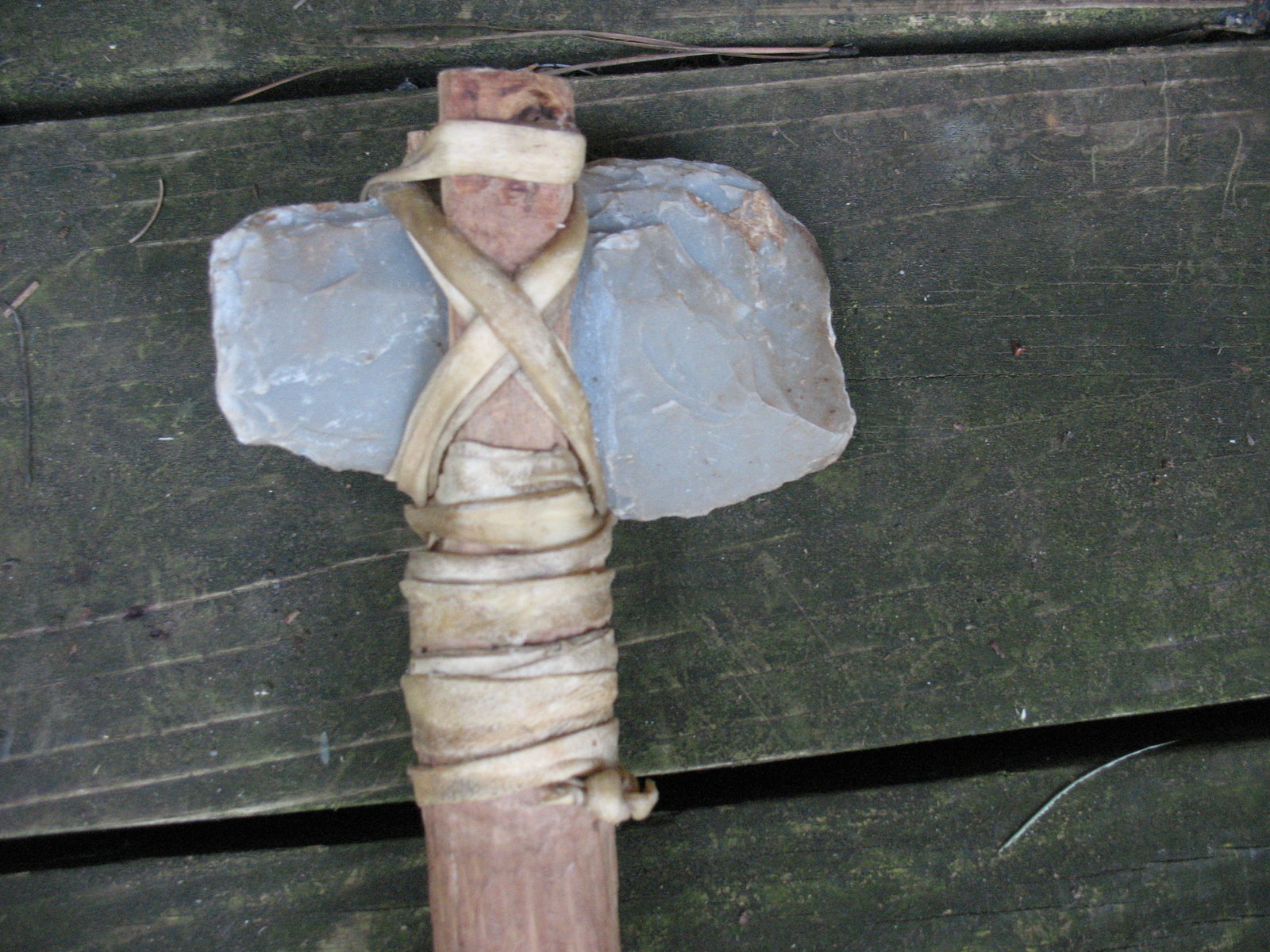 Flint axe 02.jpg