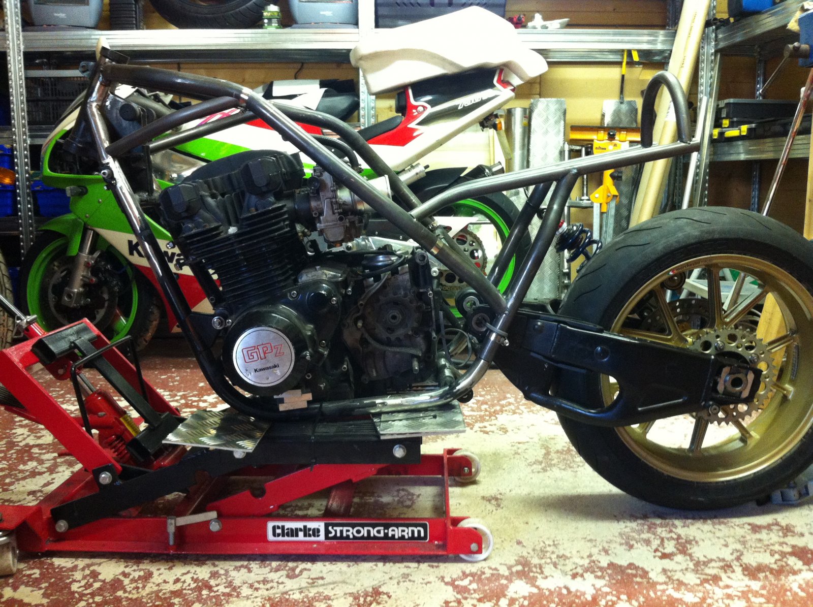 Frame & Swingarm3.jpeg