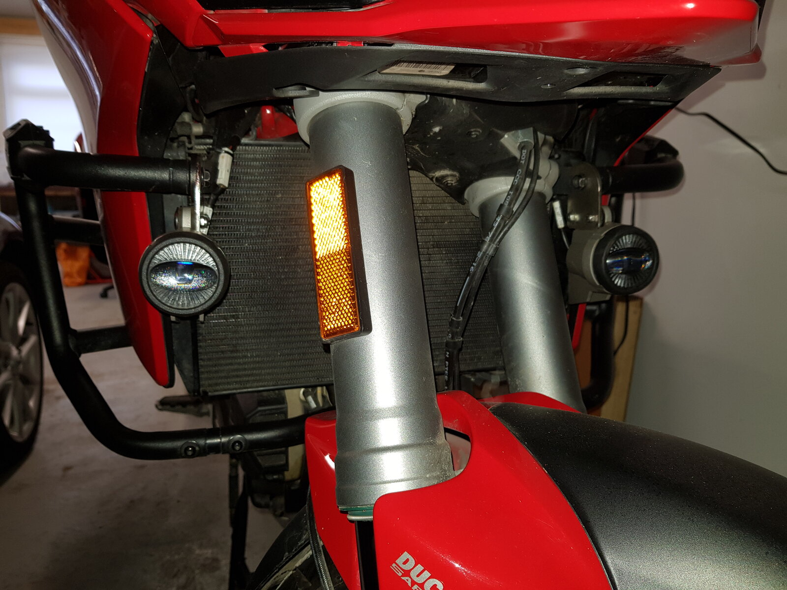 Givi bars 2.jpg